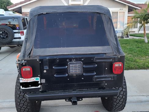 Used 2005 Jeep Wrangler Unlimited image 4