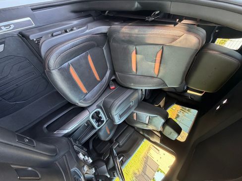 Used 2019 GMC Sierra 1500 AT4 w/ AT4 Premium Package AWD/4WD image 6