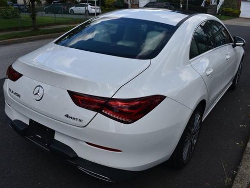 Used 2020 Mercedes-Benz CLA 250 4MATIC w/ Premium Package image 9