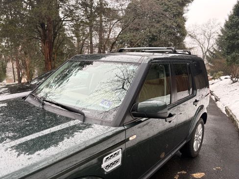 Used 2011 Land Rover LR4 HSE image 5