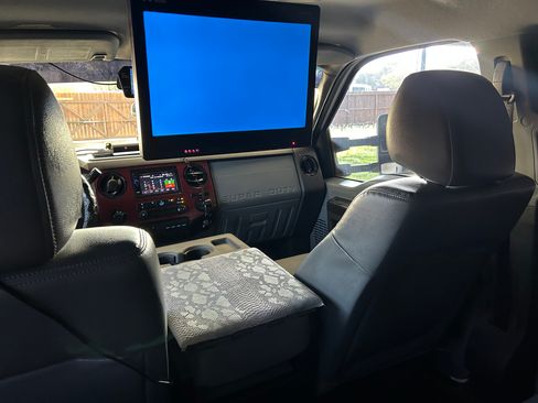 Used 2014 Ford F350 XL w/ Power Equipment Group image 10