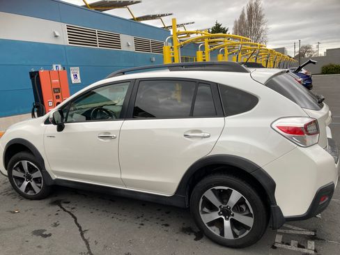 Used 2014 Subaru Crosstrek Touring image 4