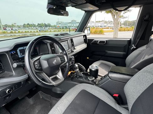 Used 2022 Ford Bronco Big Bend image 14