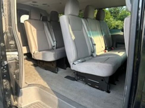 Used 2016 Nissan NV 3500 SV w/ SV Technology Package RWD image 12