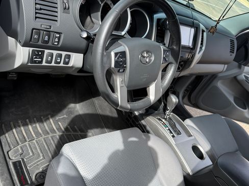 Used 2015 Toyota Tacoma TRD Pro image 19