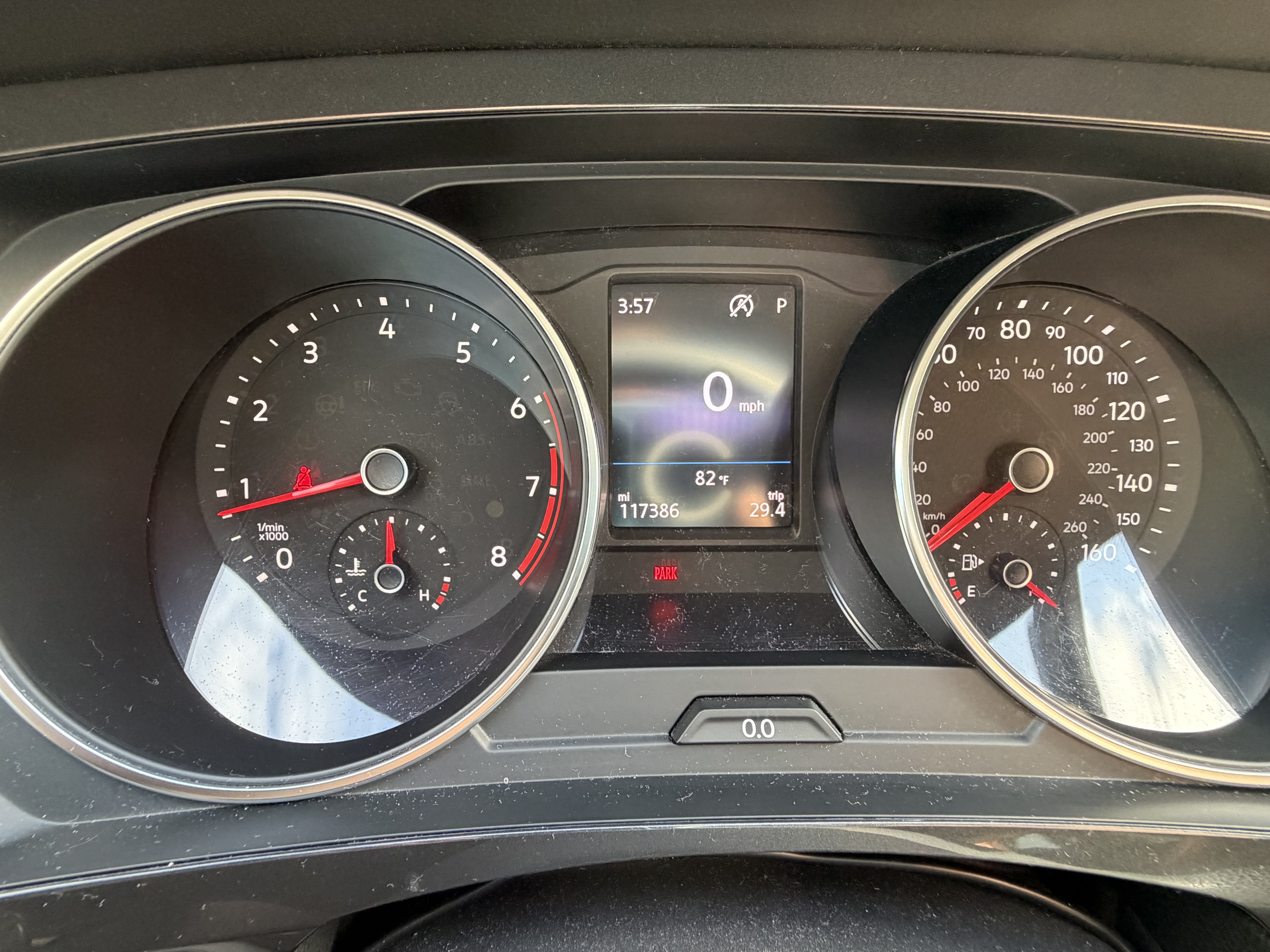 Used 2018 Volkswagen Tiguan S FWD image 10