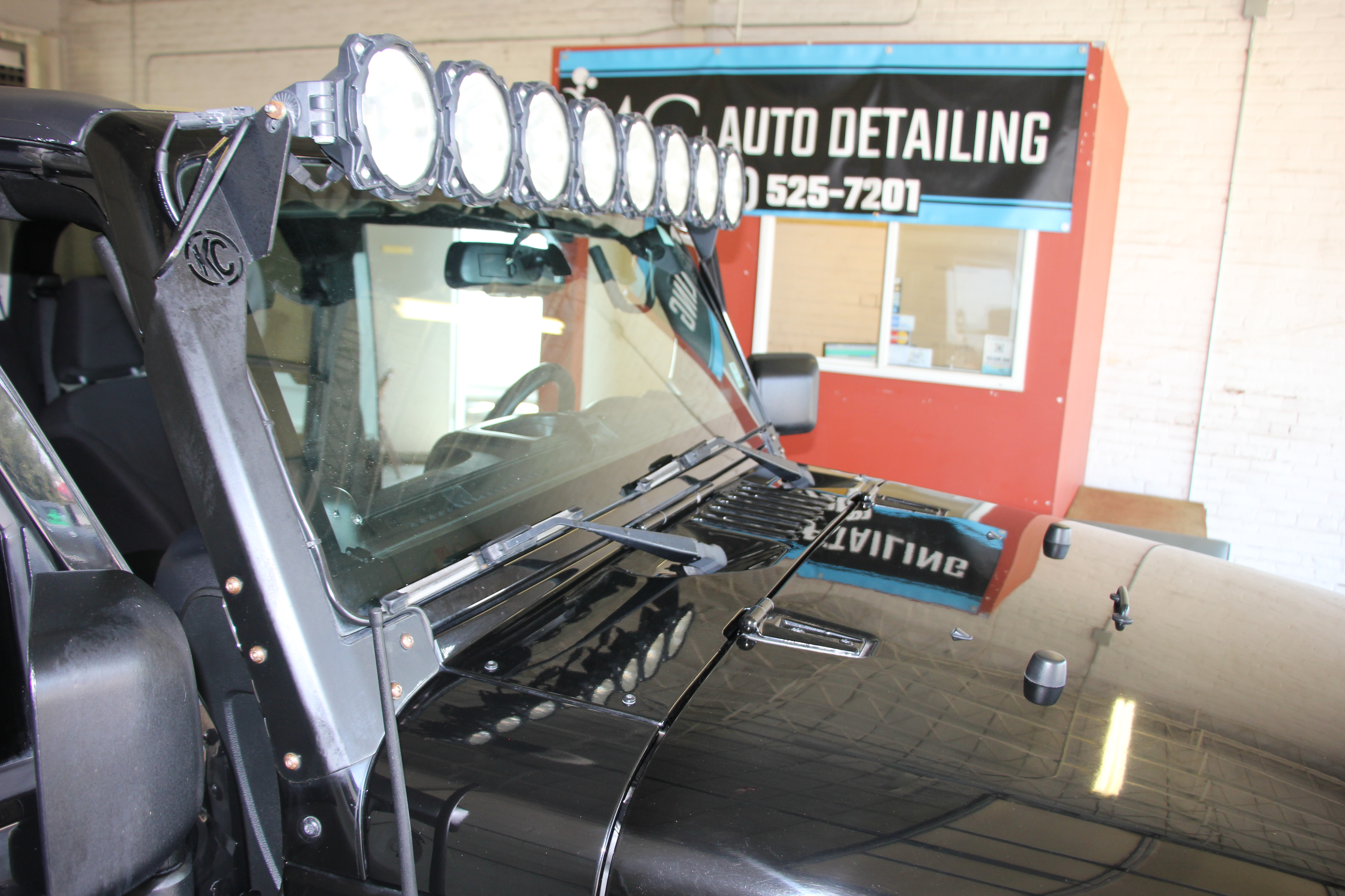 Used 2013 Jeep Wrangler Sport AWD/4WD image 15