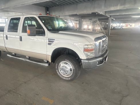 Used 2008 Ford F350 Lariat image 4
