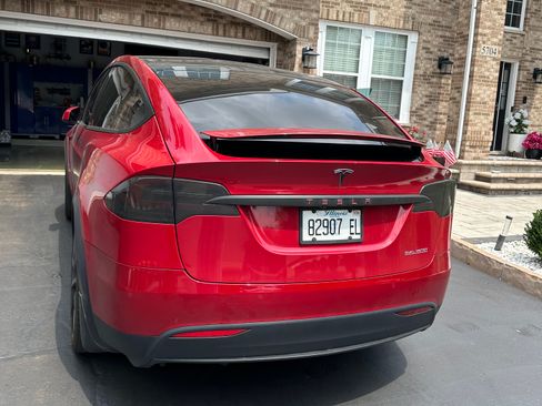 Used 2020 Tesla Model X Performance AWD/4WD image 6