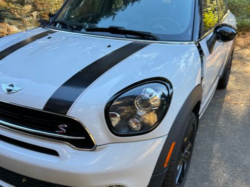 Used 2016 MINI Cooper Countryman S image 2