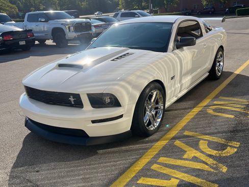 Used 2007 Ford Mustang GT image 5