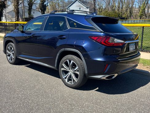 Used 2017 Lexus RX 350 FWD image 2