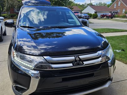 Used 2018 Mitsubishi Outlander LE