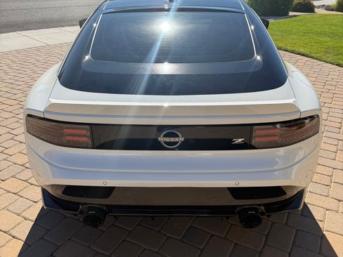 Used 2025 Nissan Z Performance w/ Floor Mat Package RWD image 11