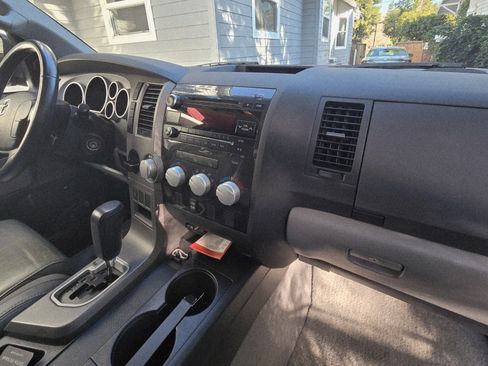 Used 2010 Toyota Tundra SR5 image 9