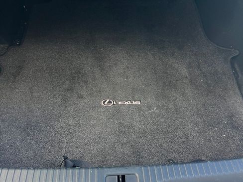 Used 2015 Lexus IS 250 w/ F-Sport Package RWD image 29