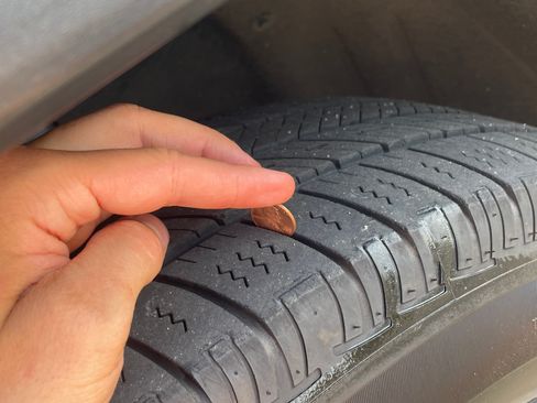 Used 2018 Jeep Grand Cherokee Laredo image 12