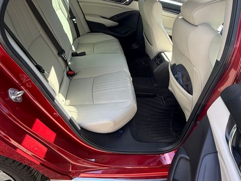 Used 2020 Honda Accord EX-L image 5
