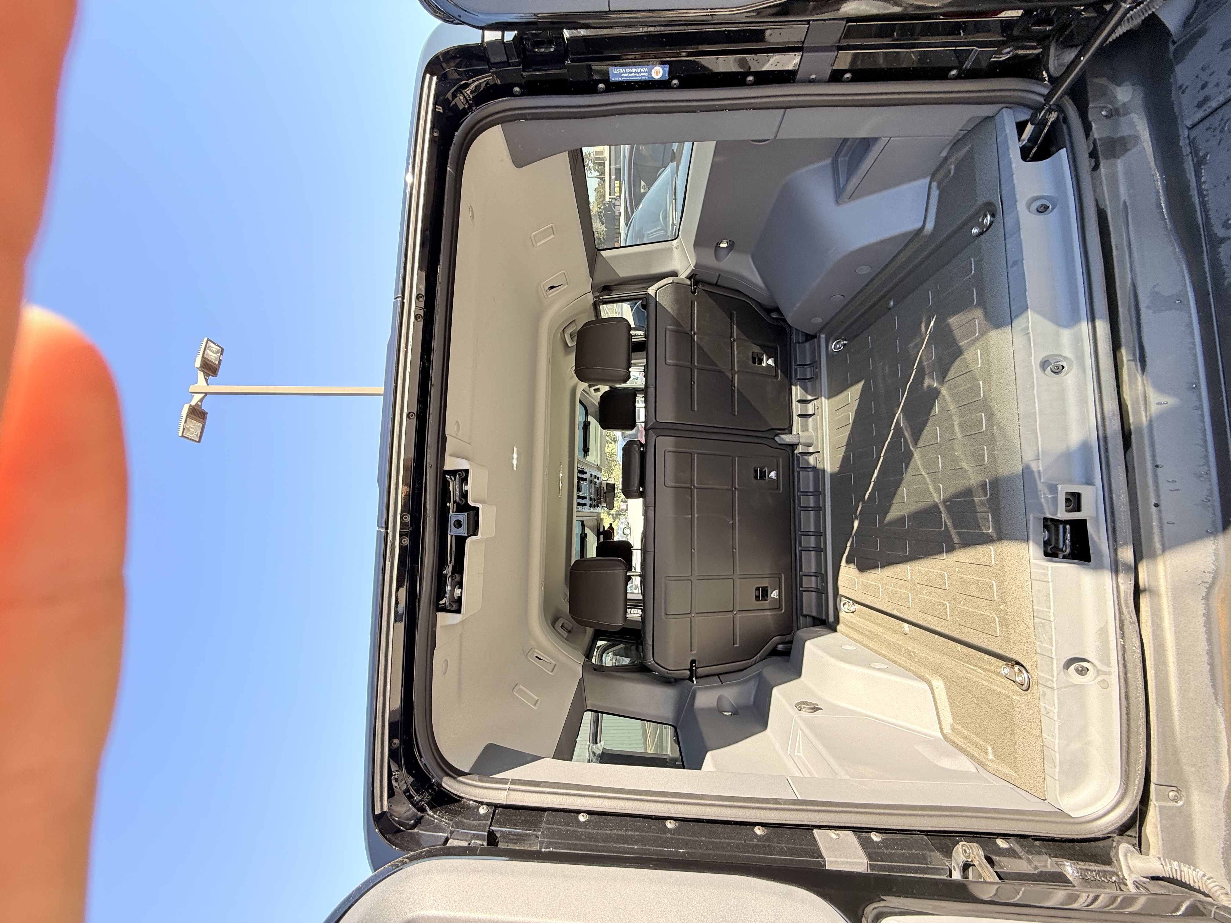Used 2024 INEOS Grenadier Station Wagon AWD/4WD image 11