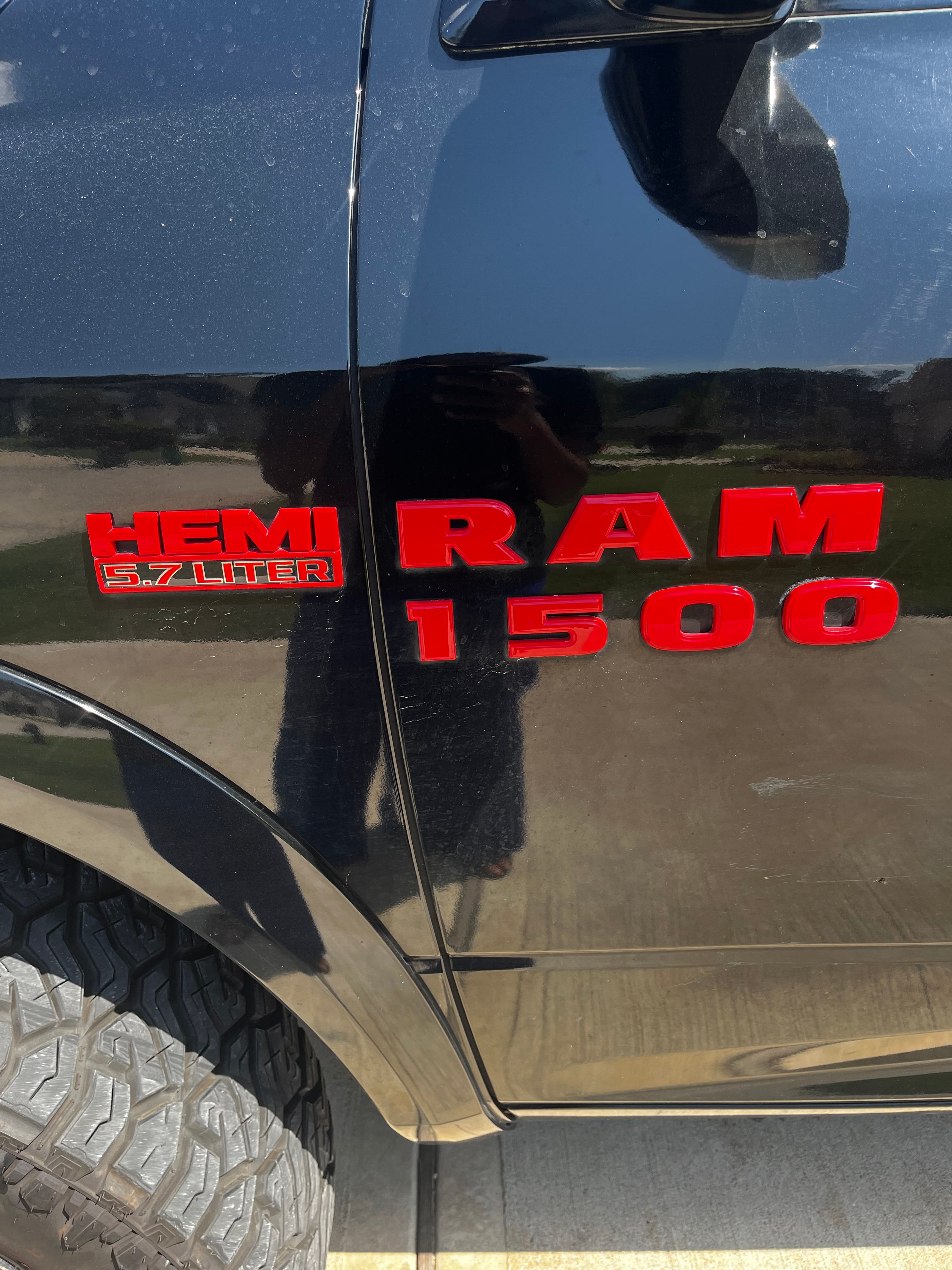 Used 2014 RAM 1500 Laramie w/ Convenience Group RWD image 13