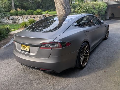 Used 2017 Tesla Model S 100D AWD/4WD image 8