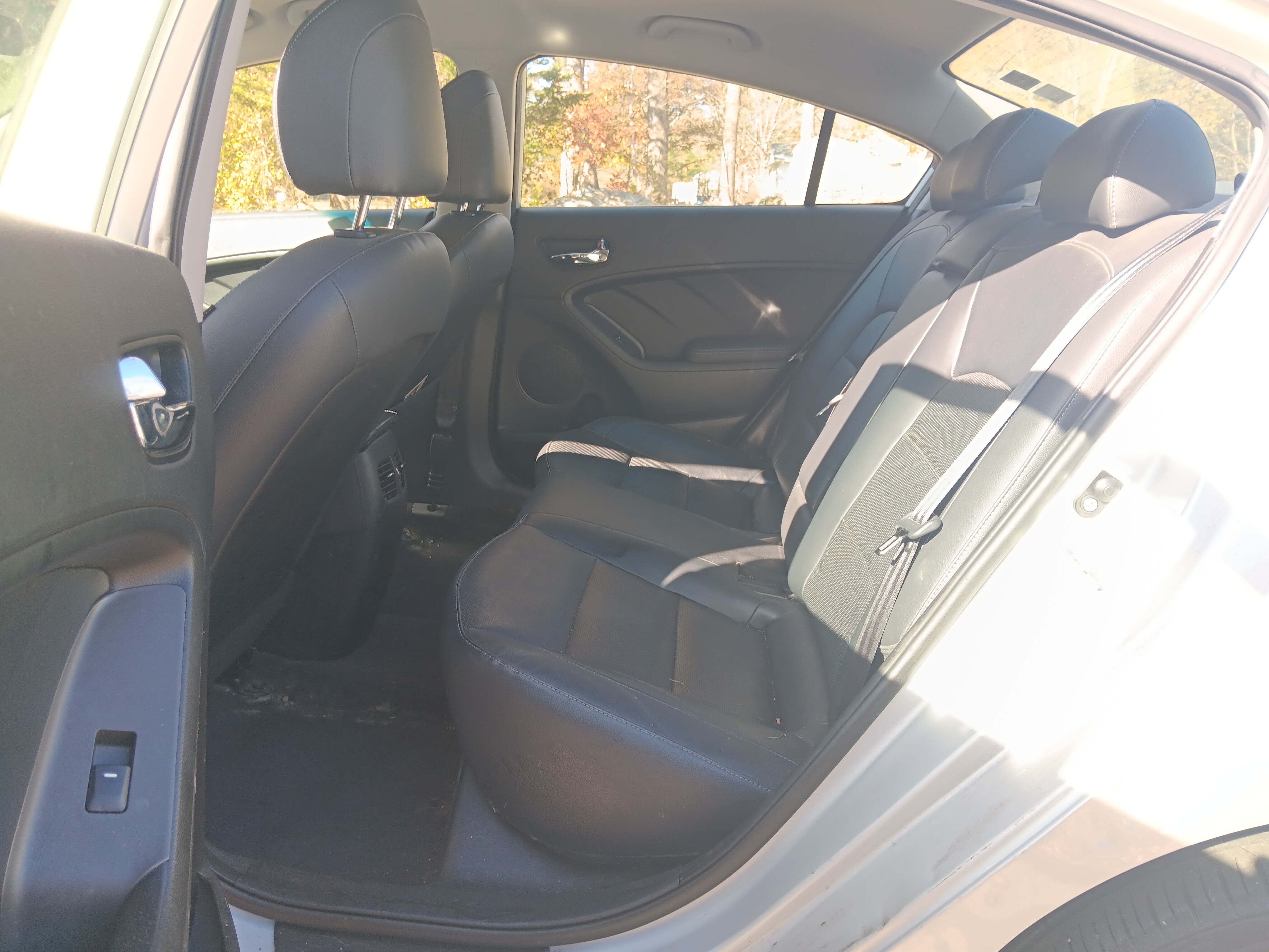 Used 2017 Kia Forte EX FWD image 5