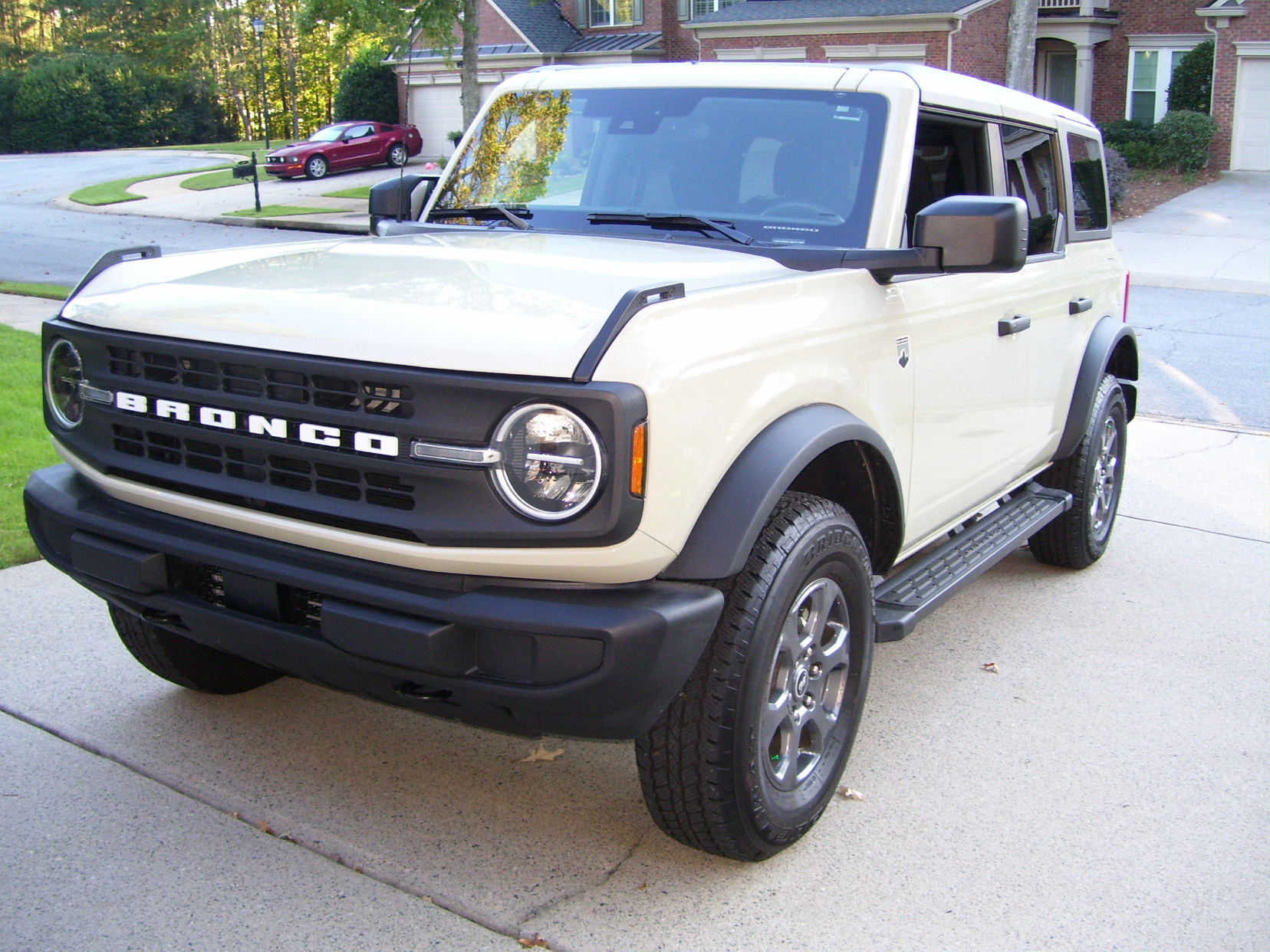 Used 2025 Ford Bronco Big Bend AWD/4WD image 4