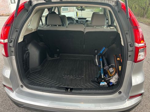 Used 2016 Honda CR-V LX image 12