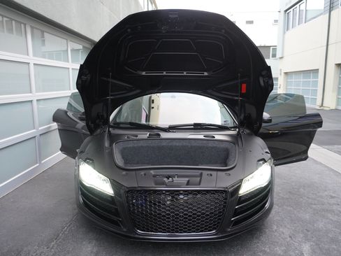 Used 2011 Audi R8 V10 AWD/4WD image 8