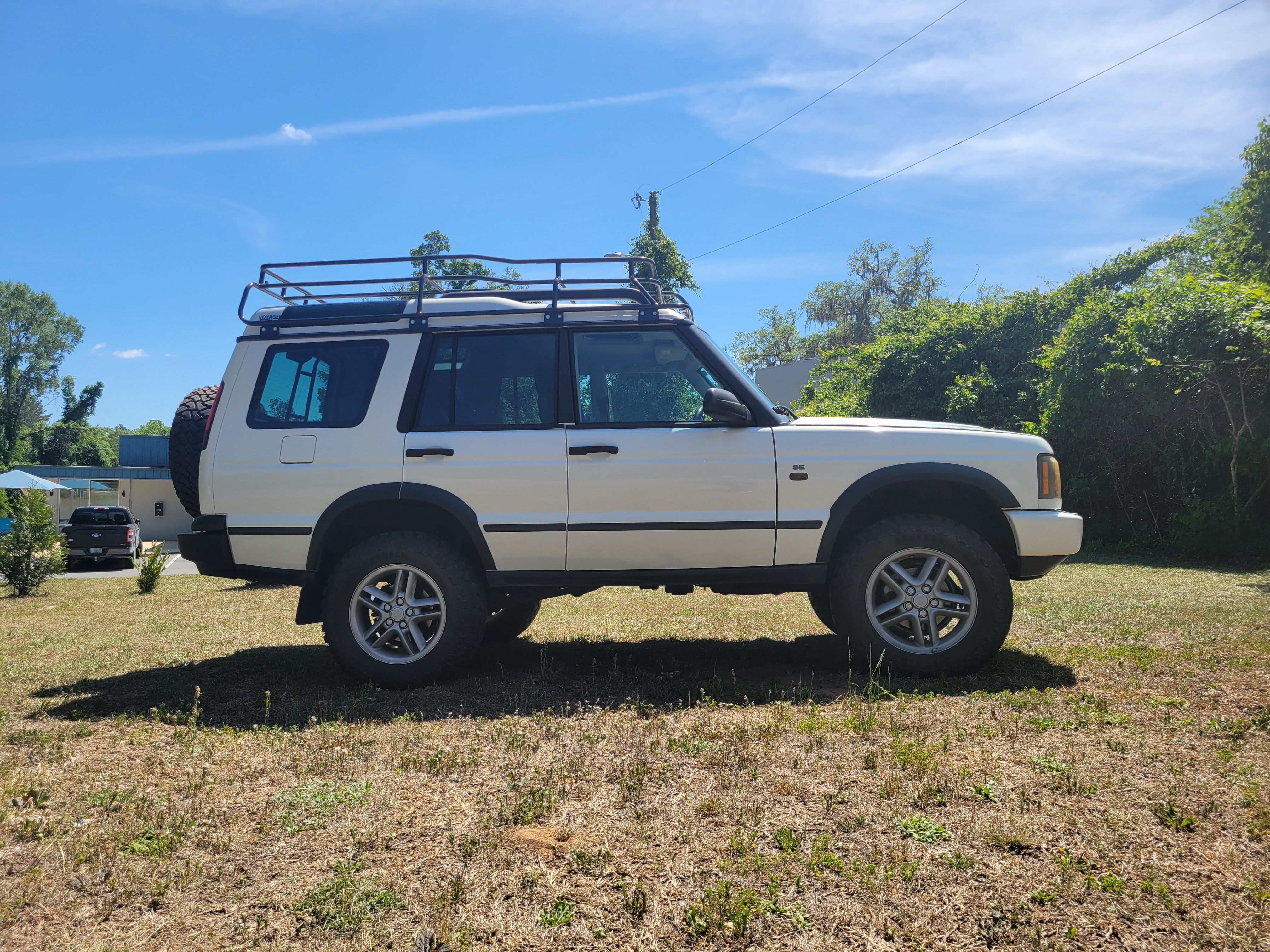 Used 2004 Land Rover Discovery SE AWD/4WD image 10