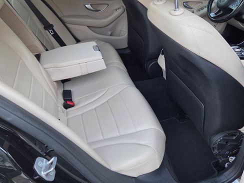 Used 2016 Mercedes-Benz C 300 4MATIC Sedan image 15