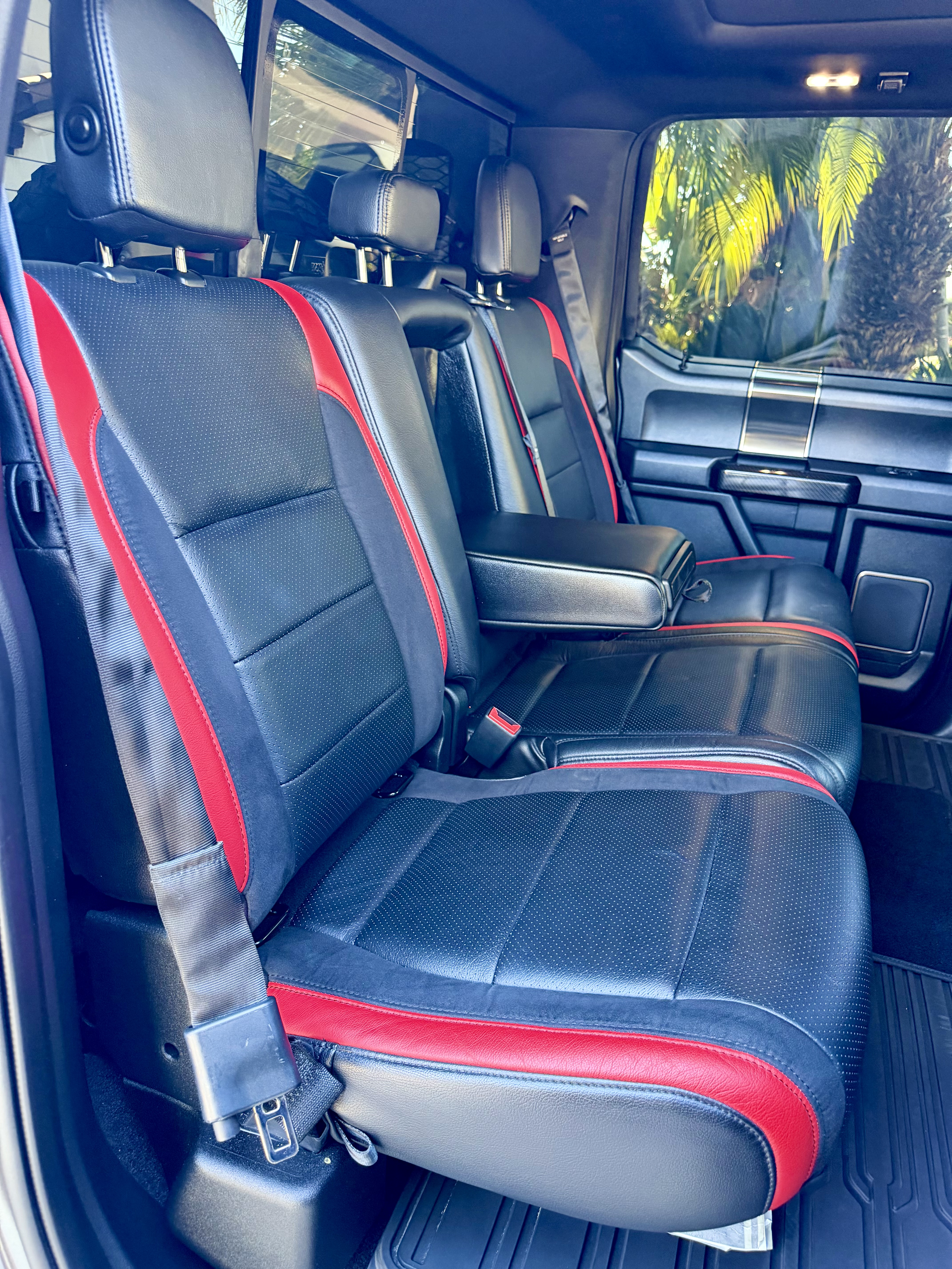 Used 2020 Ford F150 Raptor w/ Equipment Group 802A Luxury AWD/4WD image 6