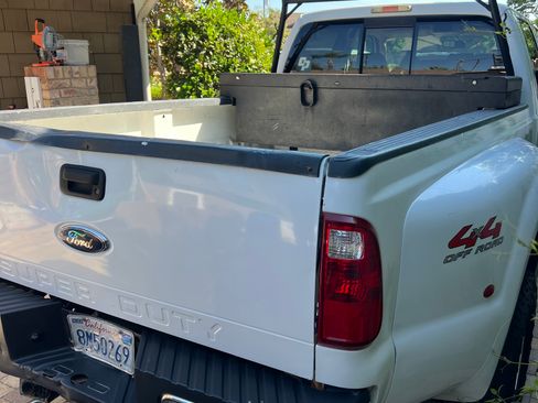 Used 2008 Ford F350 Lariat AWD/4WD image 5
