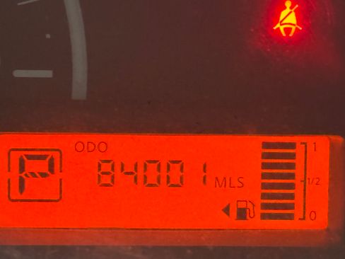 Used 2019 Nissan Versa S Plus image 10