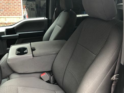 Used 2018 Ford F150 XLT image 11