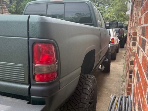 Used 2001 Dodge Ram 2500 Truck 4x4 Quad Cab image 6