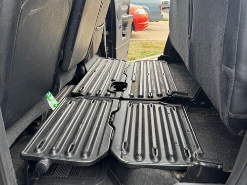 Used 2005 Dodge Ram 2500 Truck SLT AWD/4WD image 6