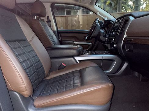 Used 2019 Nissan Titan Platinum Reserve w/ Platinum Utility Package image 23