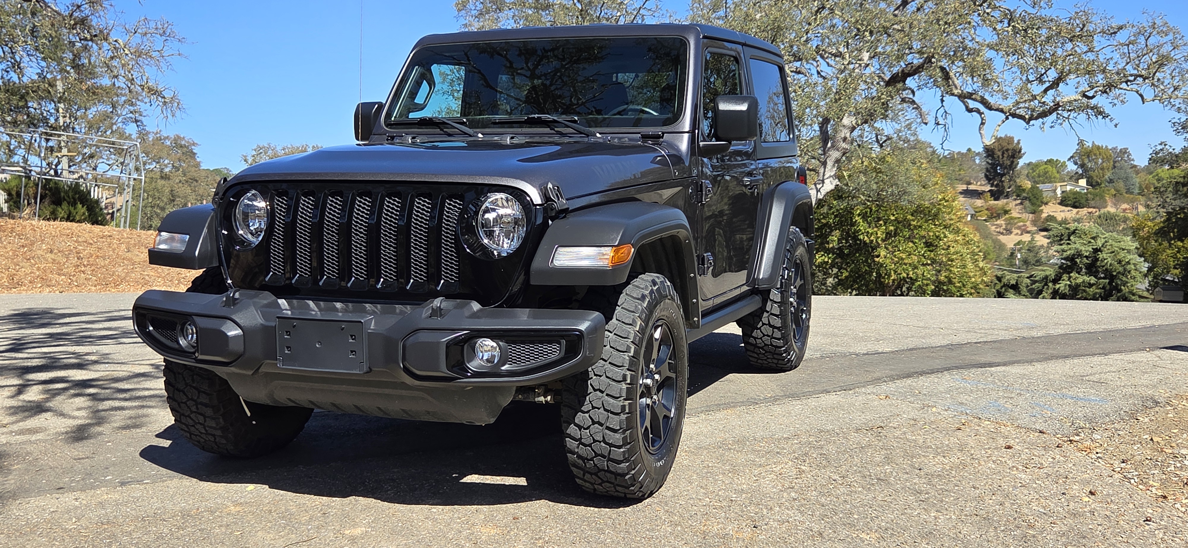 Used 2022 Jeep Wrangler Sport AWD/4WD image 6