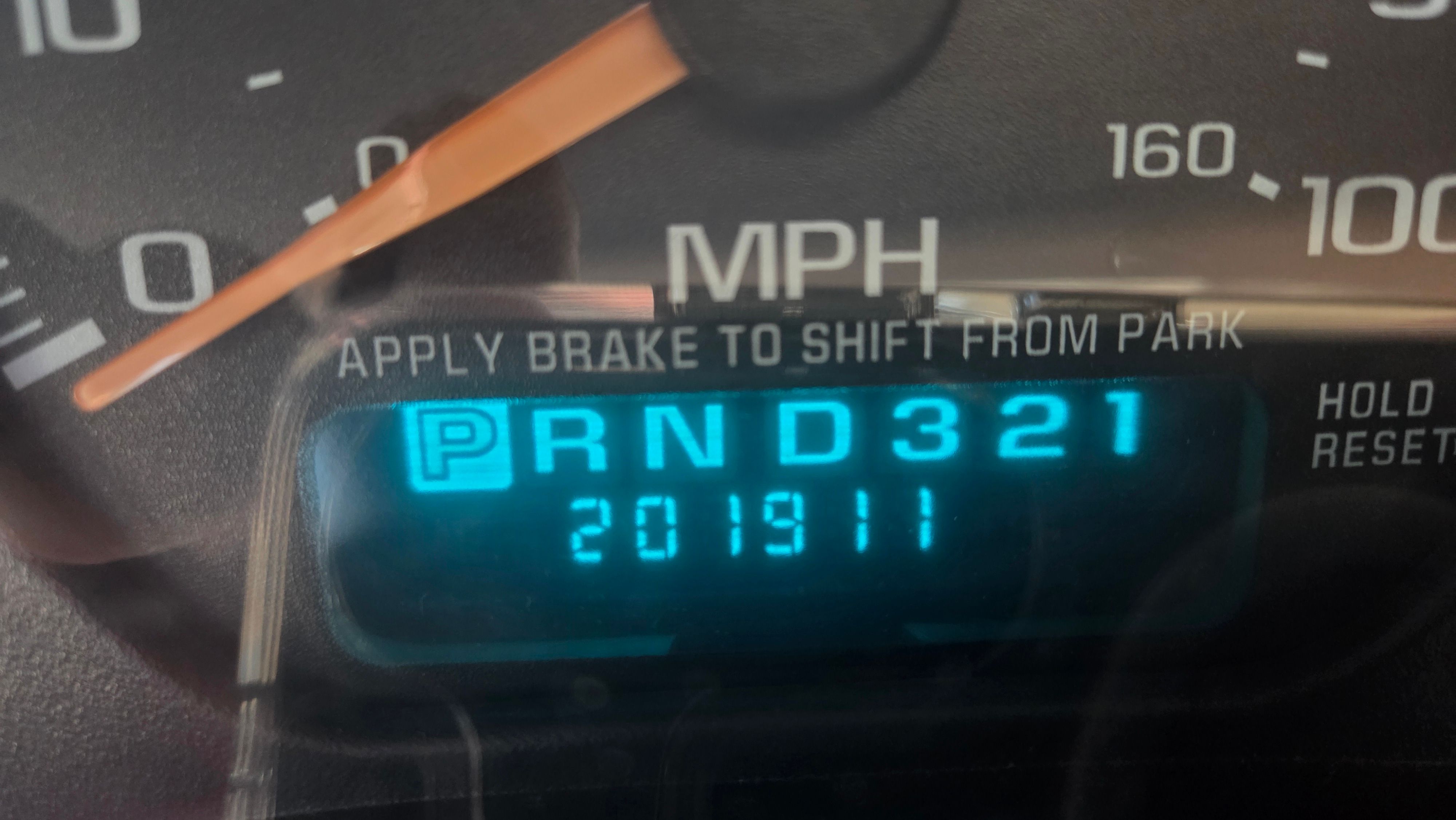 Used 2001 GMC Yukon XL 4WD image 11