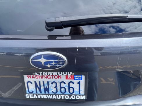 Used 2019 Subaru Forester Premium AWD/4WD image 17