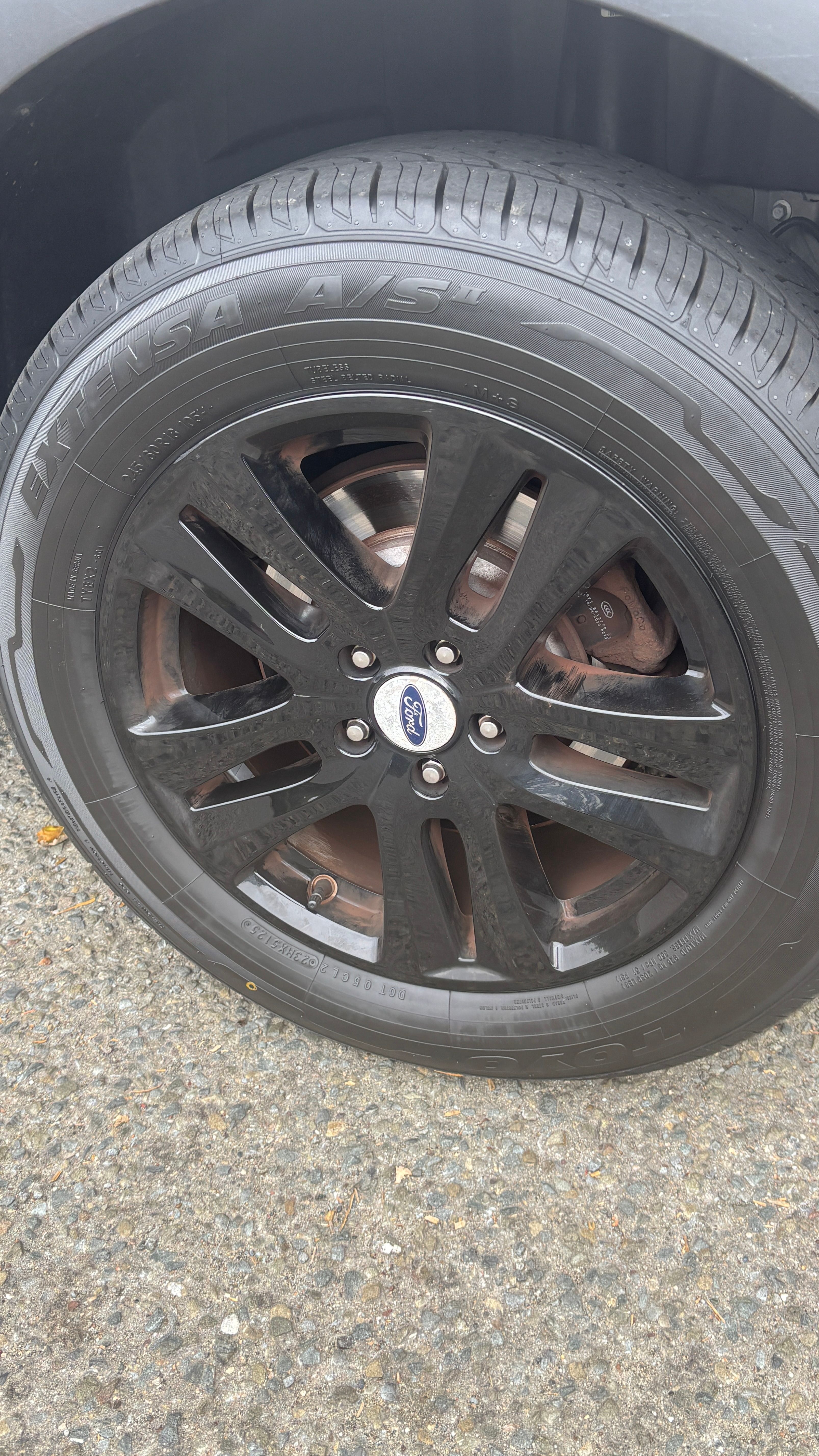 Used 2018 Ford Explorer XLT AWD/4WD image 9