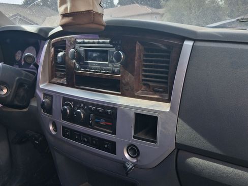 Used 2008 Dodge Ram 2500 Truck Laramie image 4