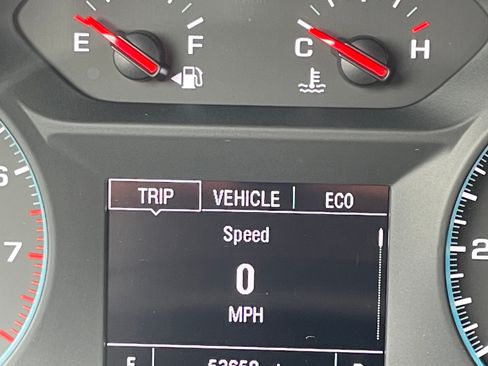 Used 2023 Chevrolet Traverse LS w/ Safety Package image 11