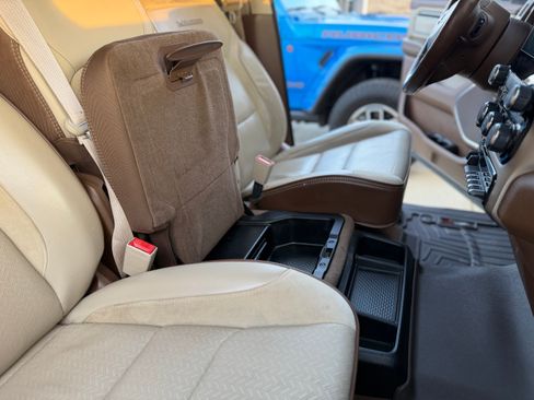 Used 2019 RAM 1500 Laramie image 23