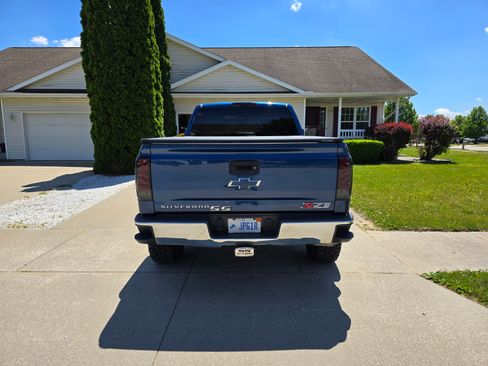 Used 2015 Chevrolet Silverado 1500 LT w/ All Star Edition AWD/4WD image 8