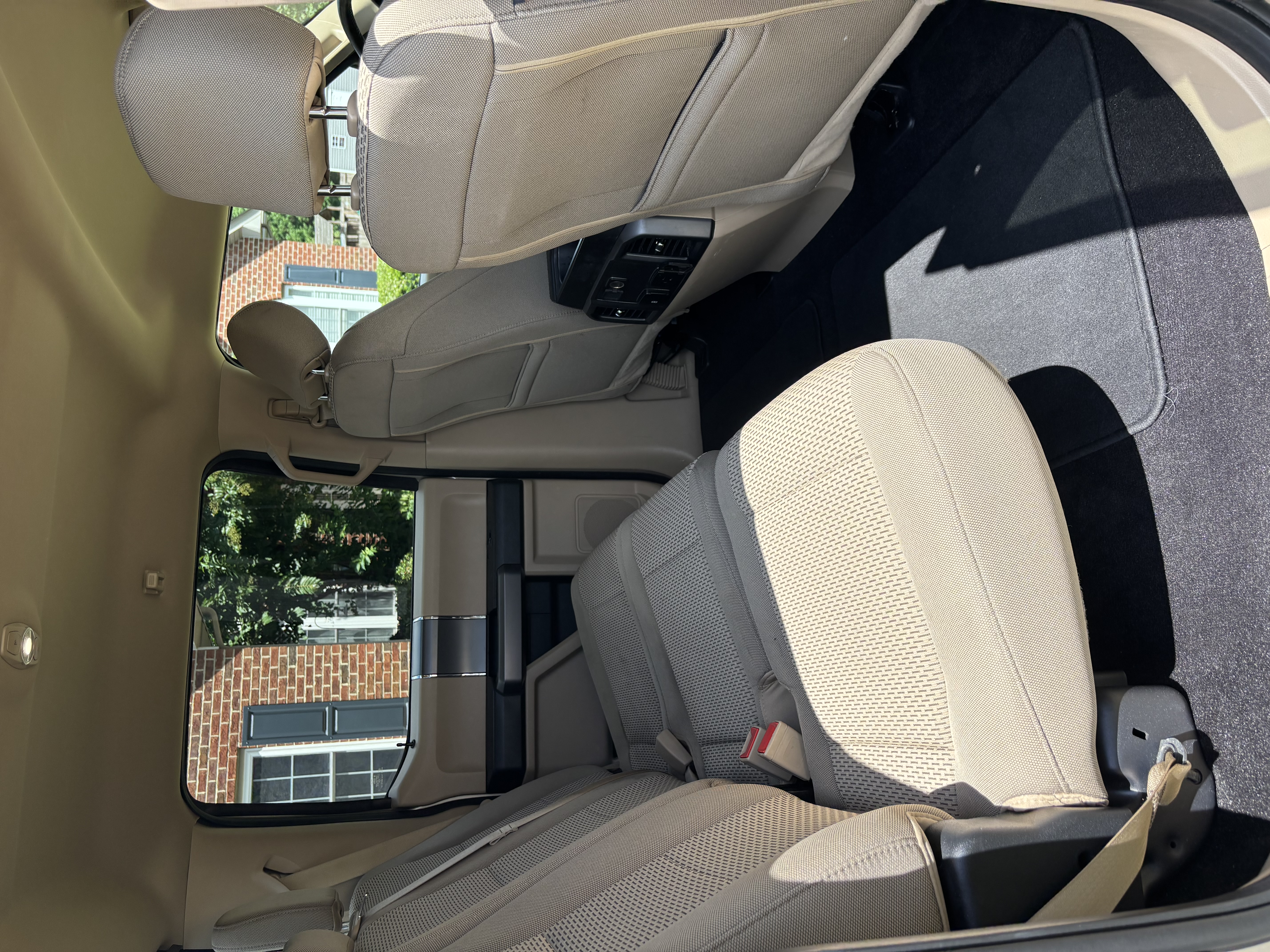 Used 2018 Ford F150 XLT w/ Equipment Group 302A Luxury AWD/4WD image 21