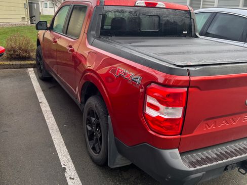 Used 2024 Ford Maverick Lariat w/ FX4 Off-Road Package image 6