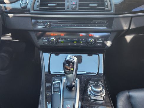 Used 2013 BMW 528i xDrive 528i xDrive Sedan 4D image 10