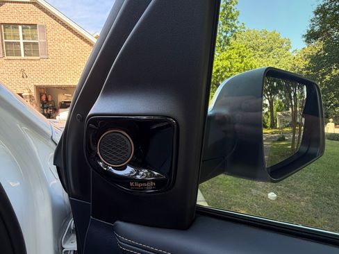 Used 2025 RAM 1500 Tungsten AWD/4WD image 5